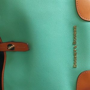 Dooney & Bourke Bag